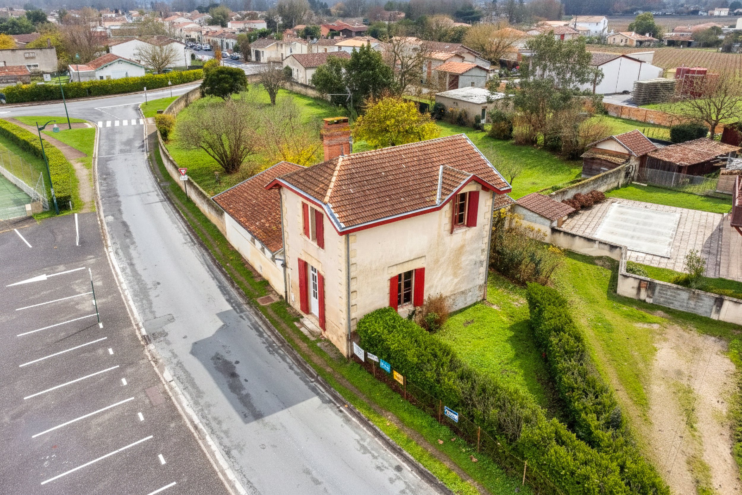 21. Drone 4 (IA).jpg