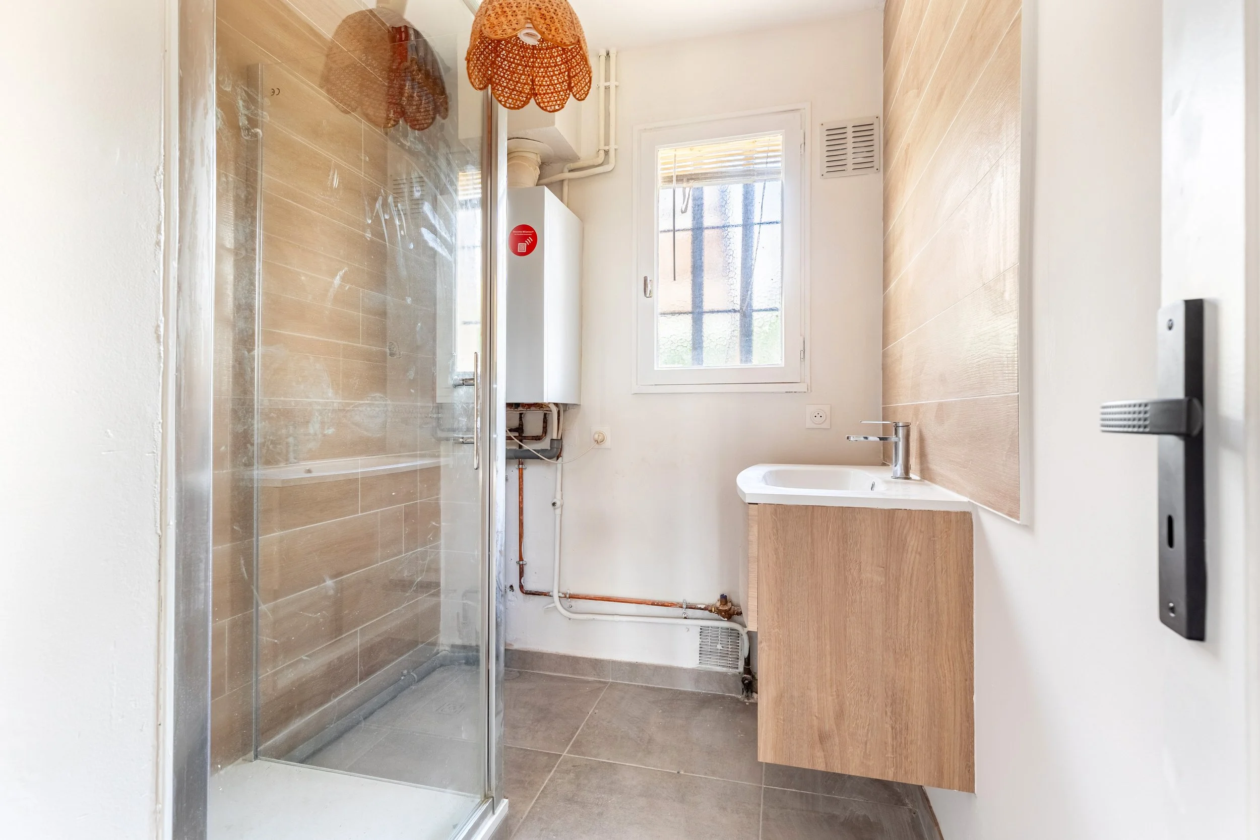 11. Salle de bain.jpg