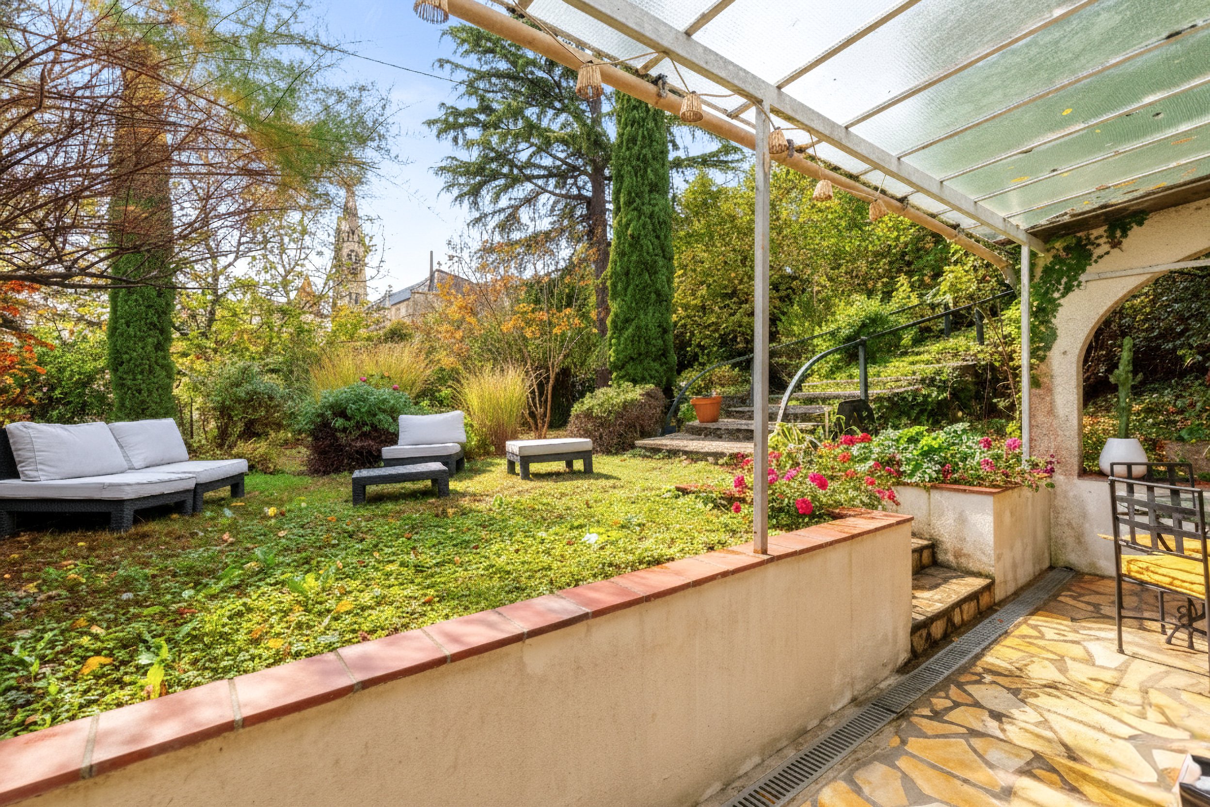 15. Extérieur 1 (IA).jpg