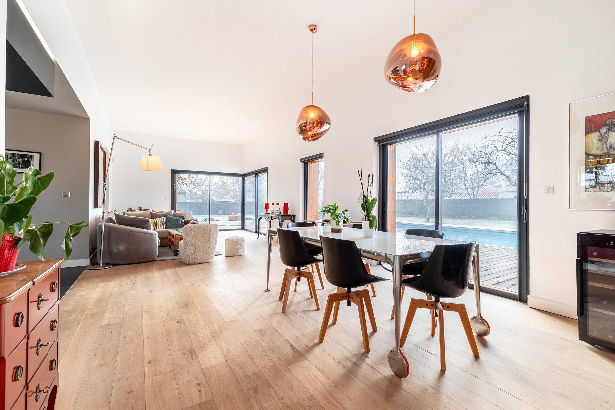 6. Salle à manger 2.jpg