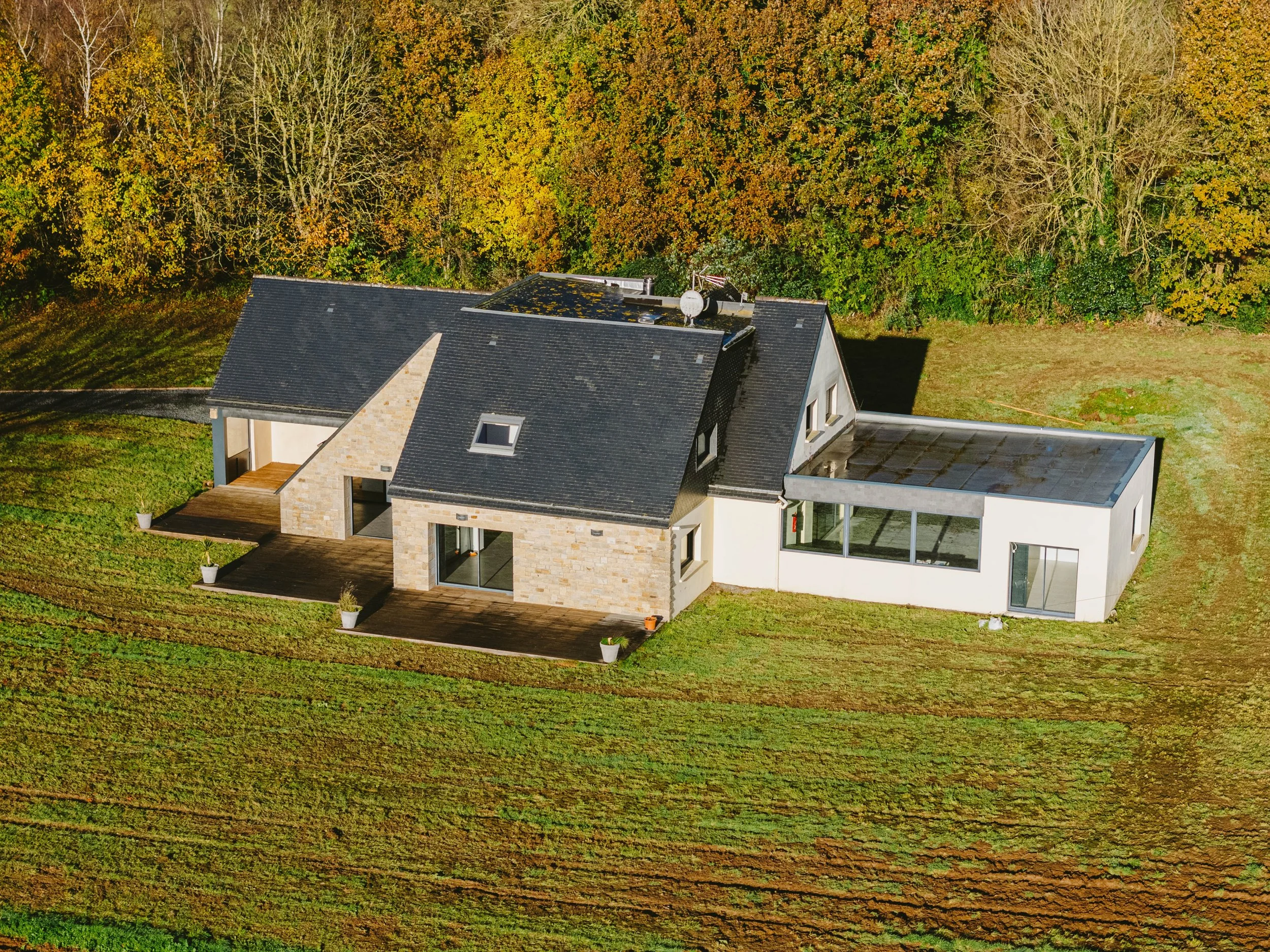 LEROY JOSEPH_2025-12-03_SHOOTING NUMERO43-2.jpg