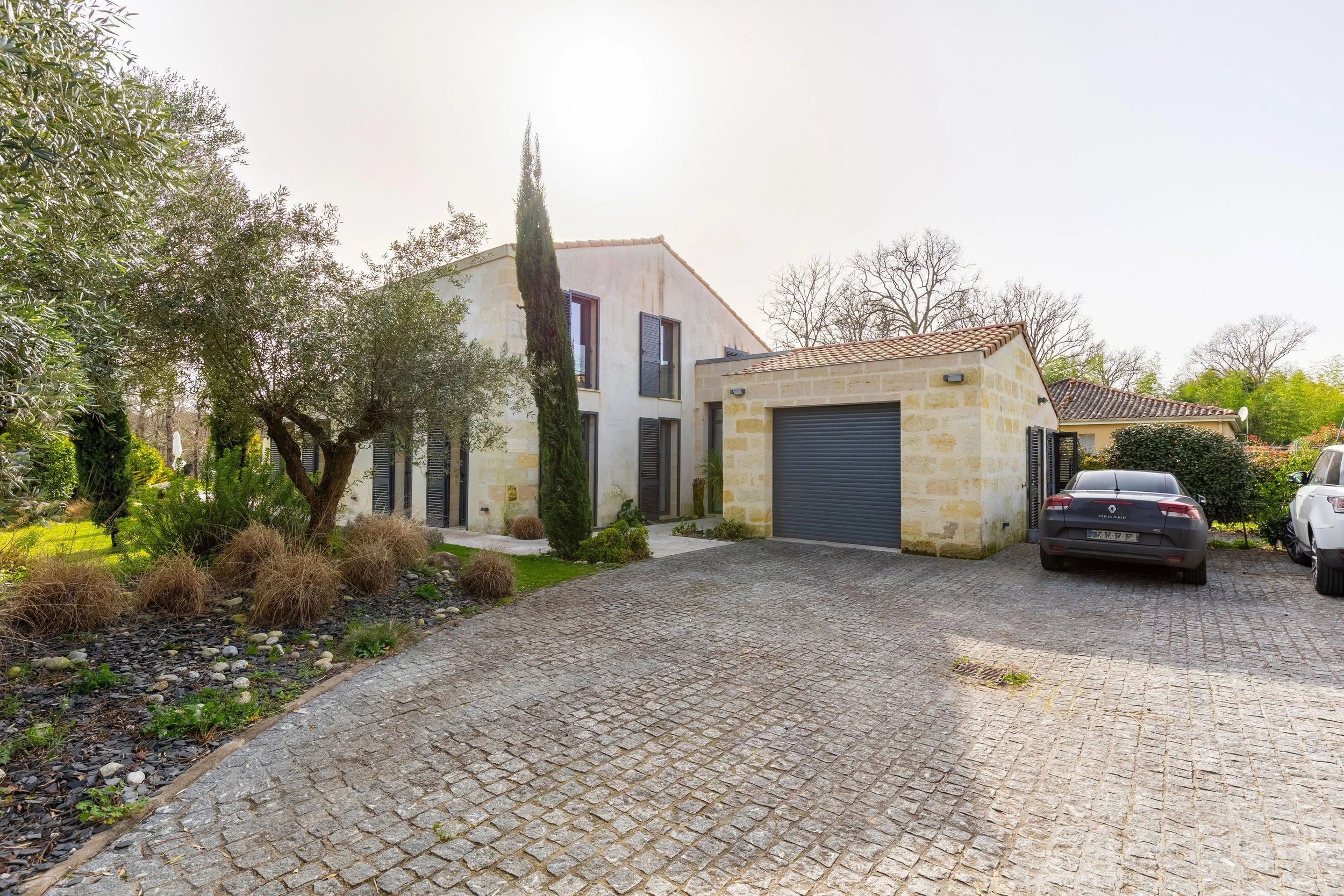 32. Extérieur 6.jpg