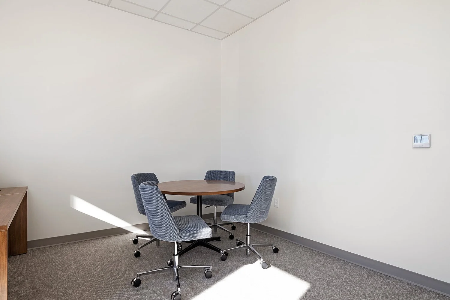 Council of Churches — Grooms Office Environments