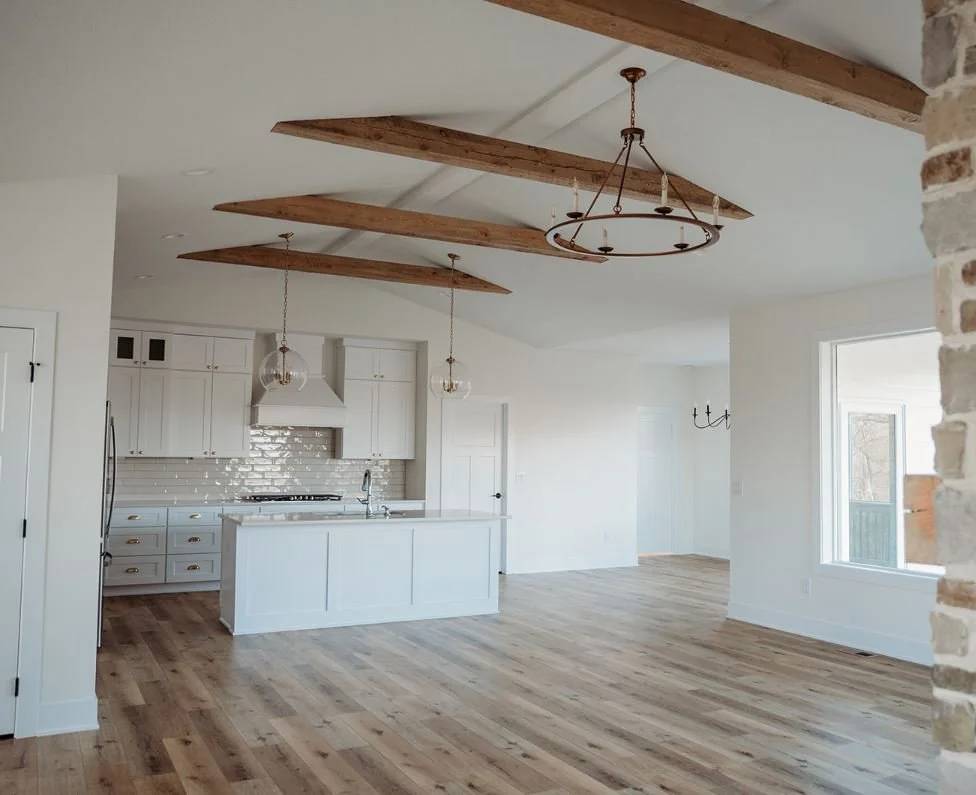 Kitchen Dining - 2718 South Forty Lane.JPG