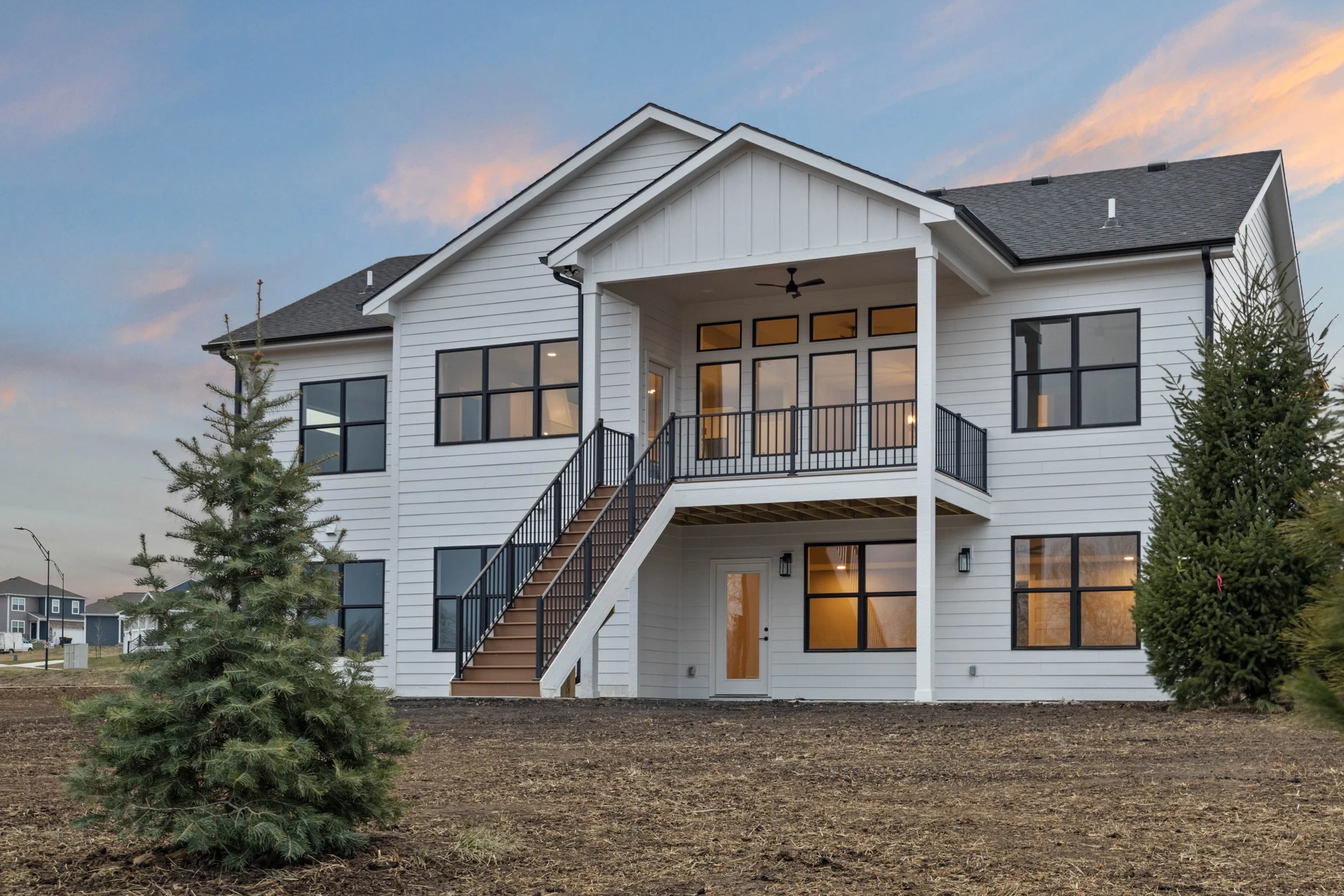 Back3 - 1617 Southbridge.jpg