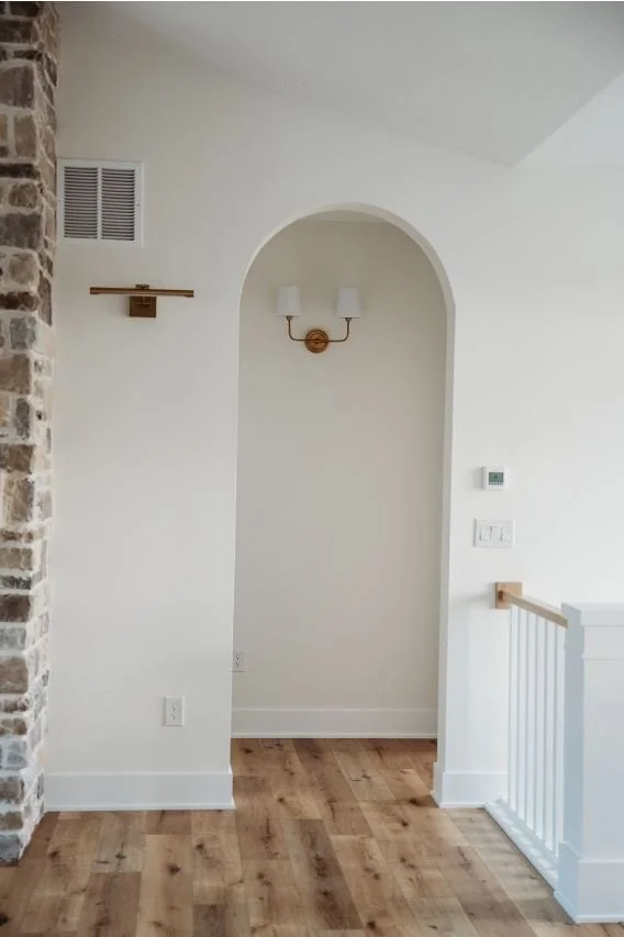 Hallway2 - 2718 South Forty Lane.JPG