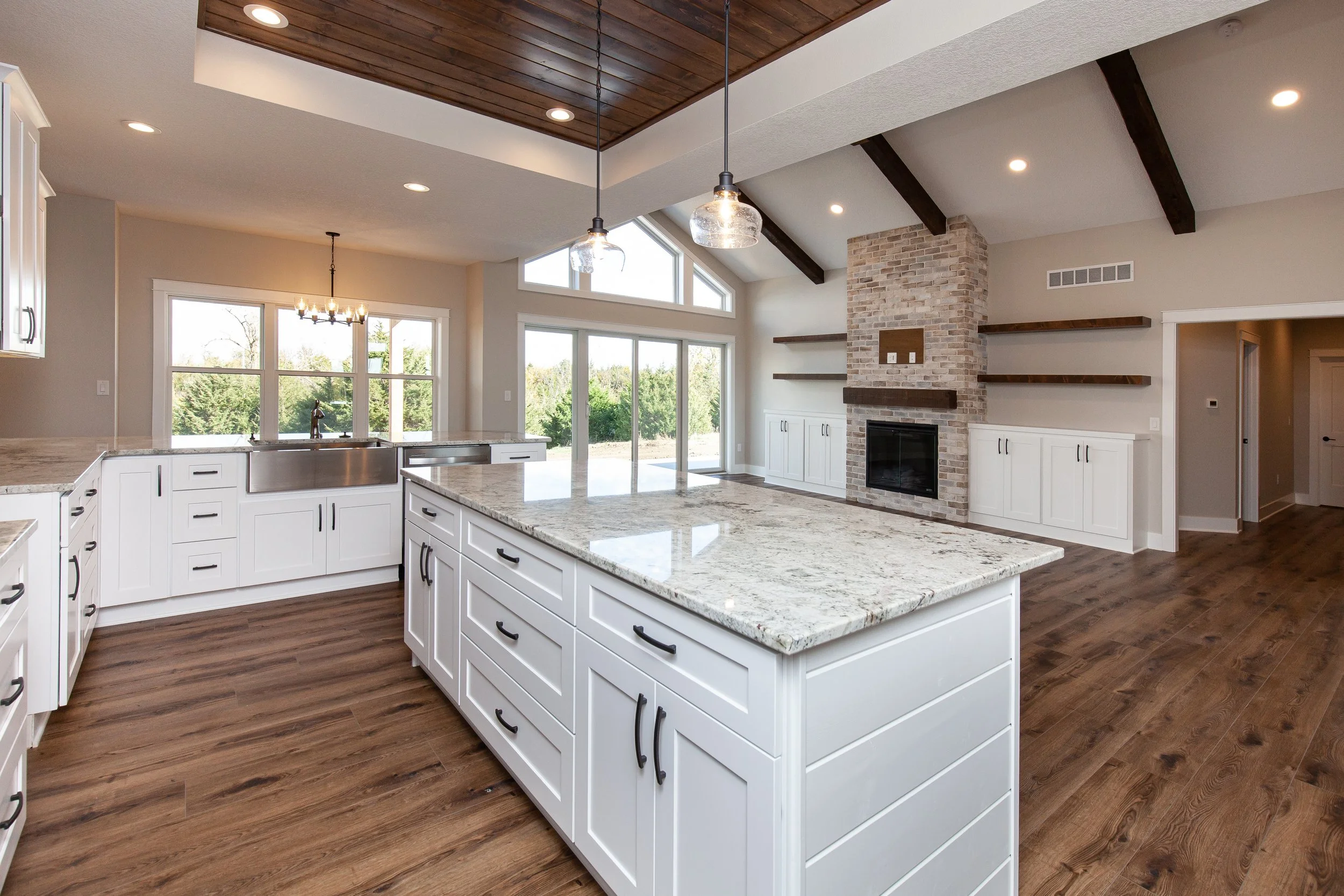 Kitchen1 - 17235.jpg