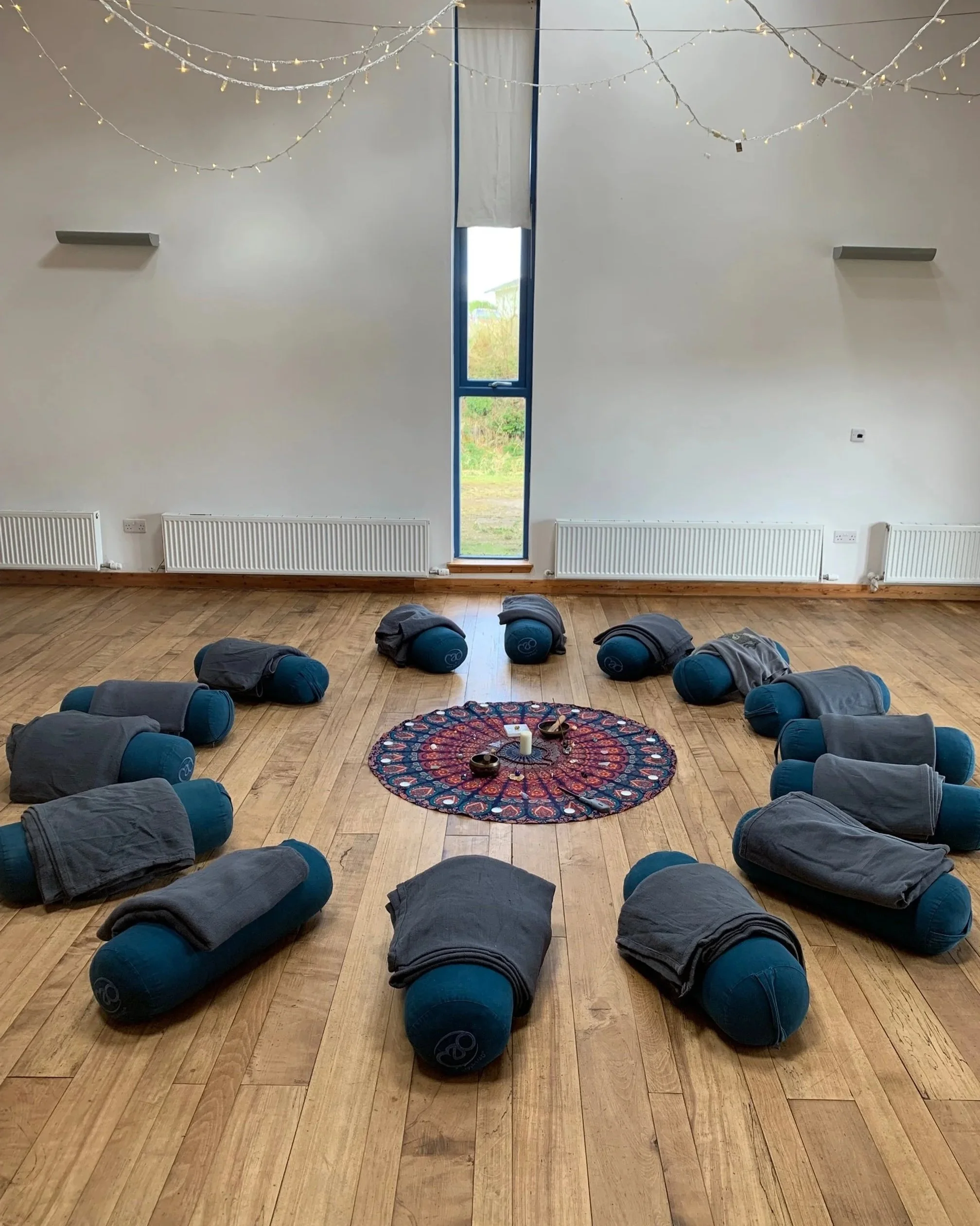 Queer+Yoga+Retreat+Welcome+Circle.jpg