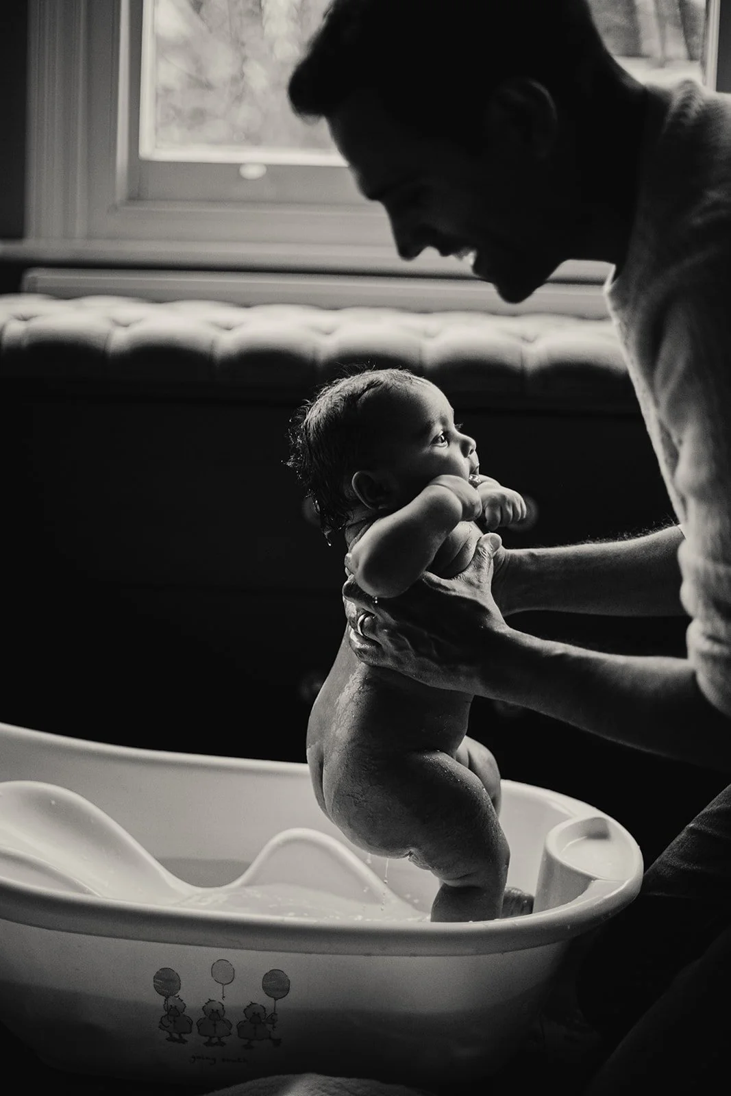 at-home-newborn-photography-sibling-20.jpg