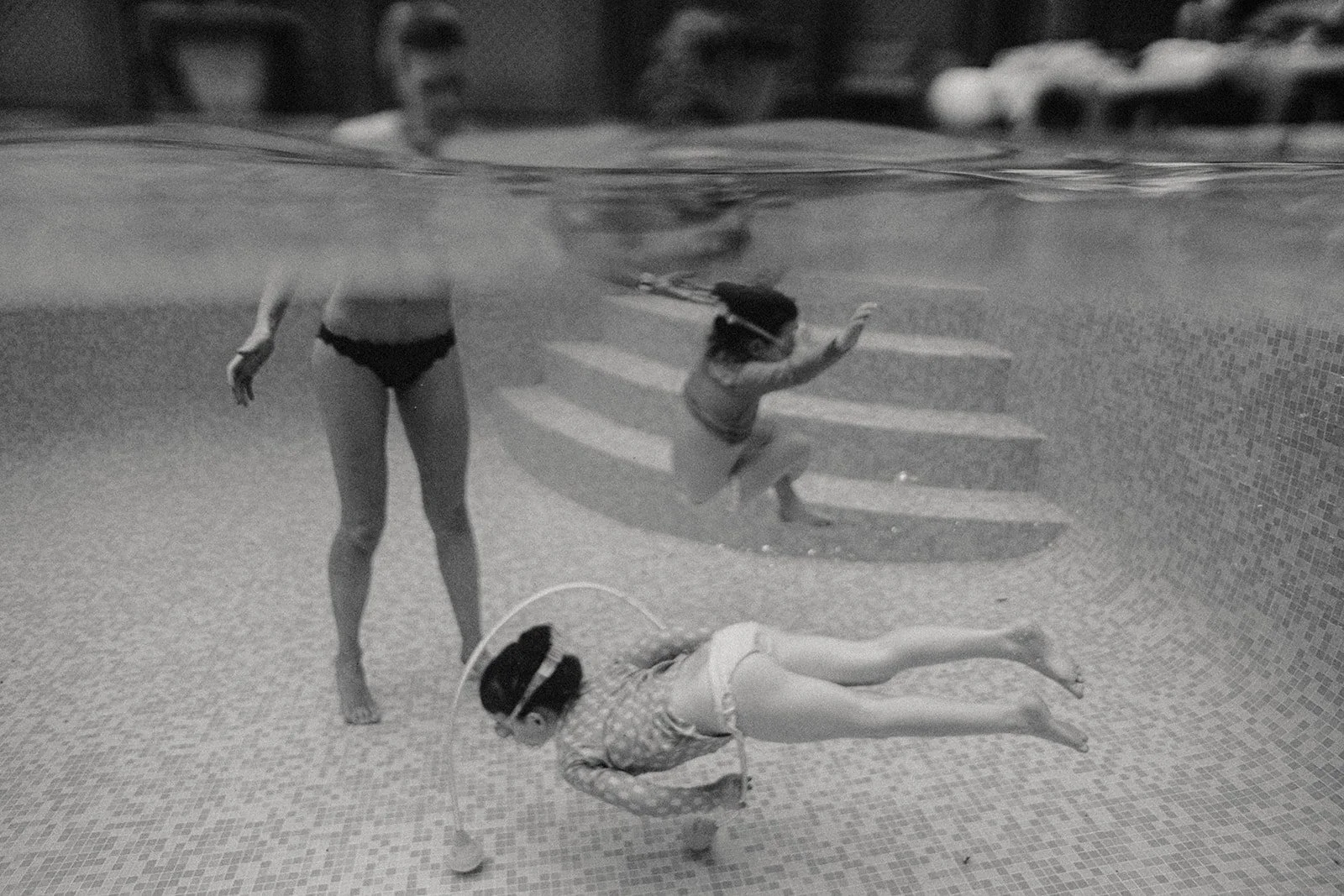 underwater-family-photography-london1.jpg