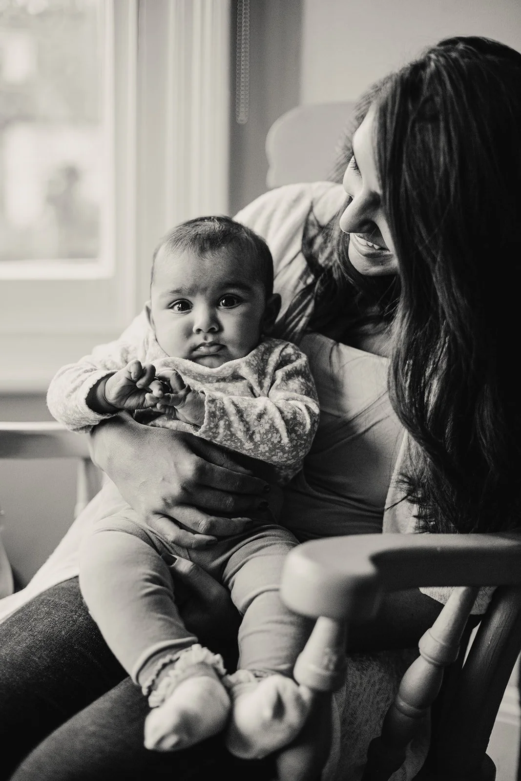 at-home-newborn-photography-sibling-1.jpg