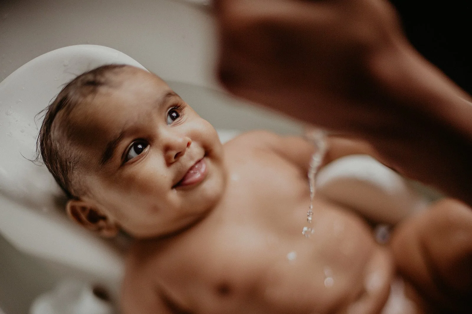 at-home-newborn-photography-sibling-18.jpg