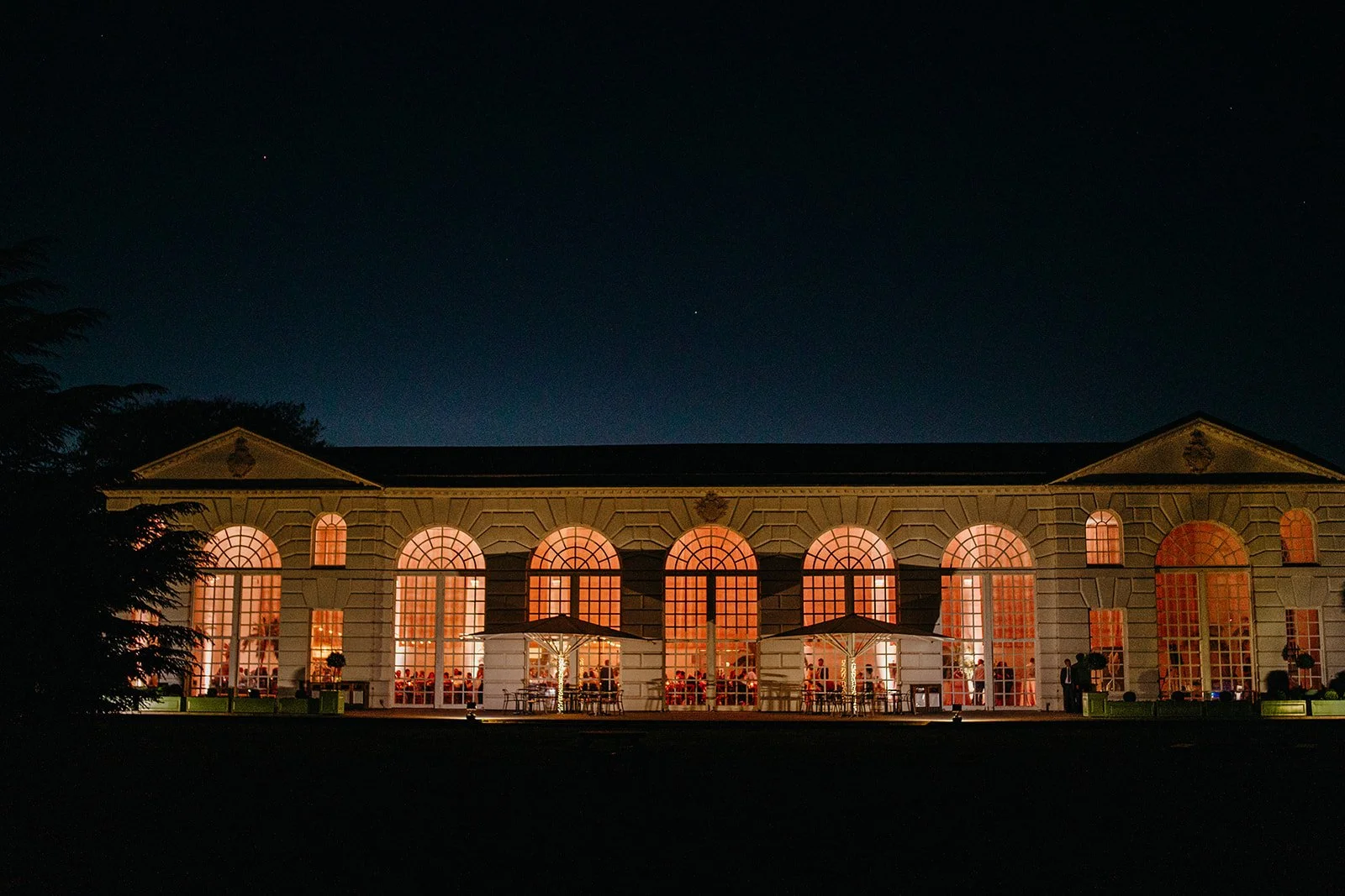 kew-gardens-orangery-wedding-at-night.jpg
