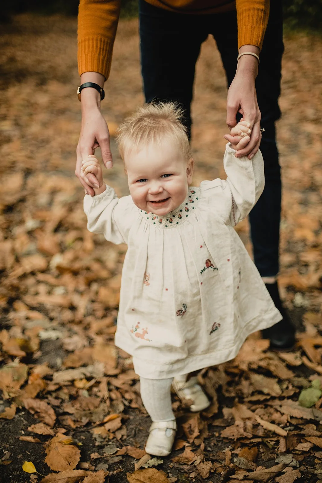 Esmee at 12 months COLOUR-123_websize.jpg