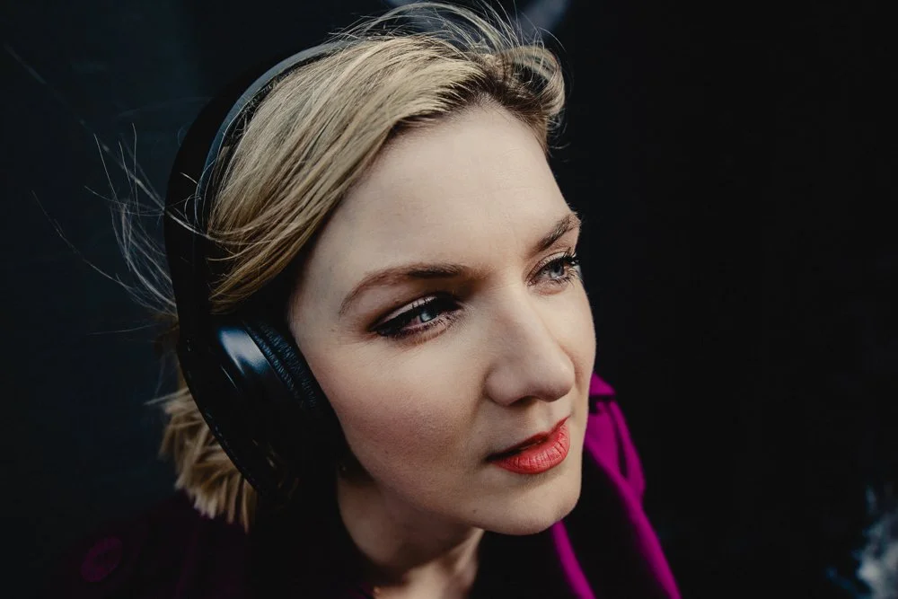 modern-headshot-6.jpg