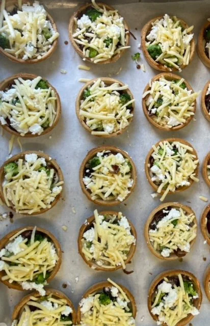 mini quiches.jpeg