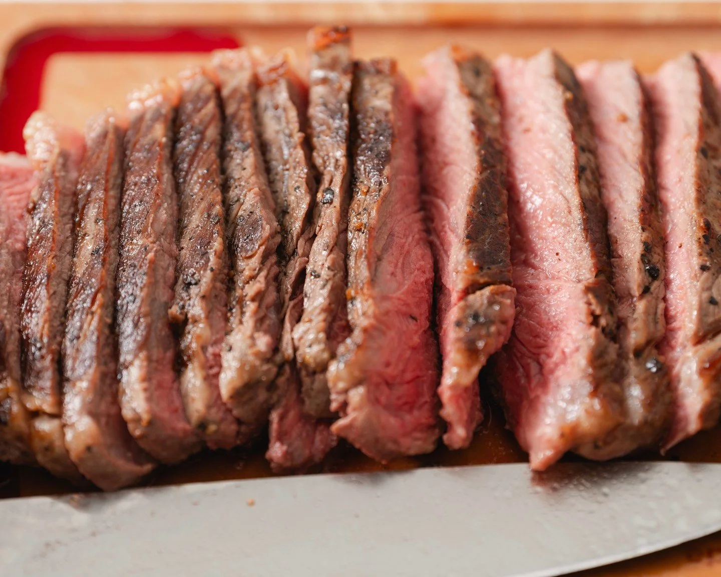 If protein is your passion, we've got you covered.🥩

Whatever your nutrition goals are, your personal chef is ready to create a meal plan that checks all the boxes.

#proteinpacked #proteinideas #weeknightdinners #mealpreptime #columbusohio