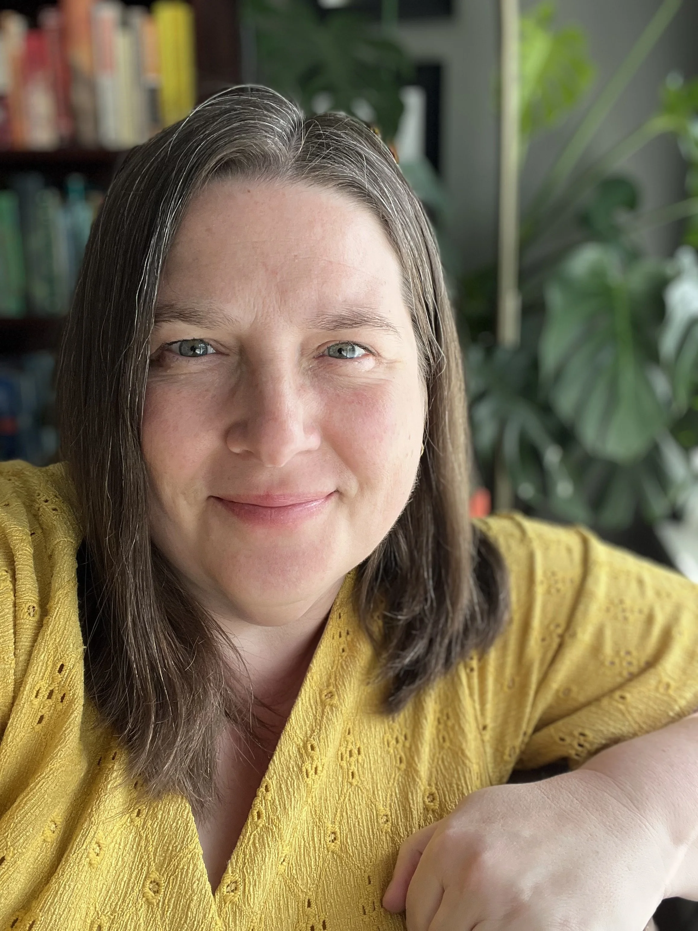 Jane Hinton Headshot.jpeg