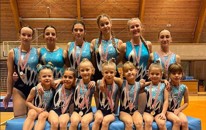 KONJIC KUP UMAG 2026: Riječke gimnastičarke zaključile vikend sa 16 medalja
