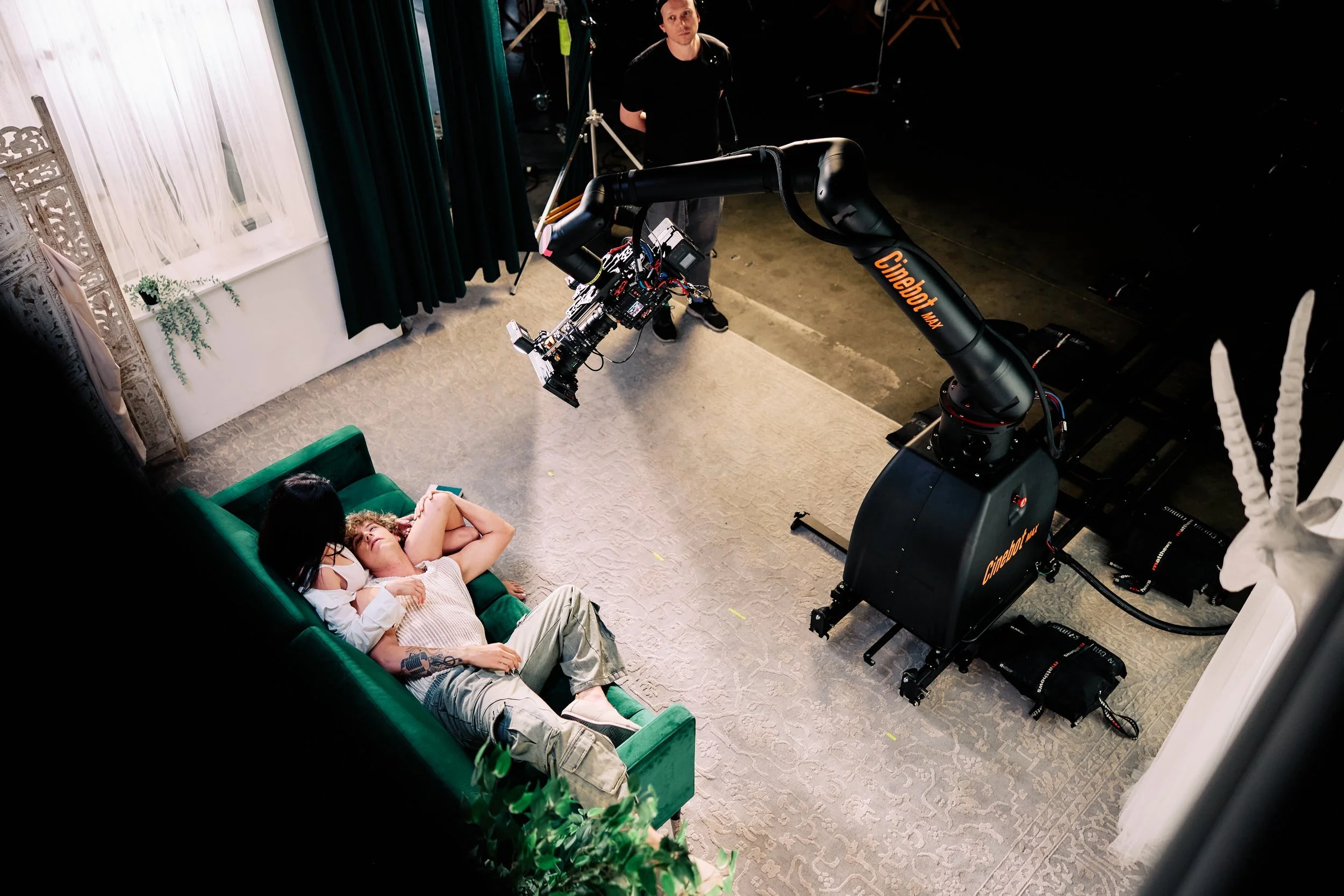 When a Commercial Reveal Needs Motion Control