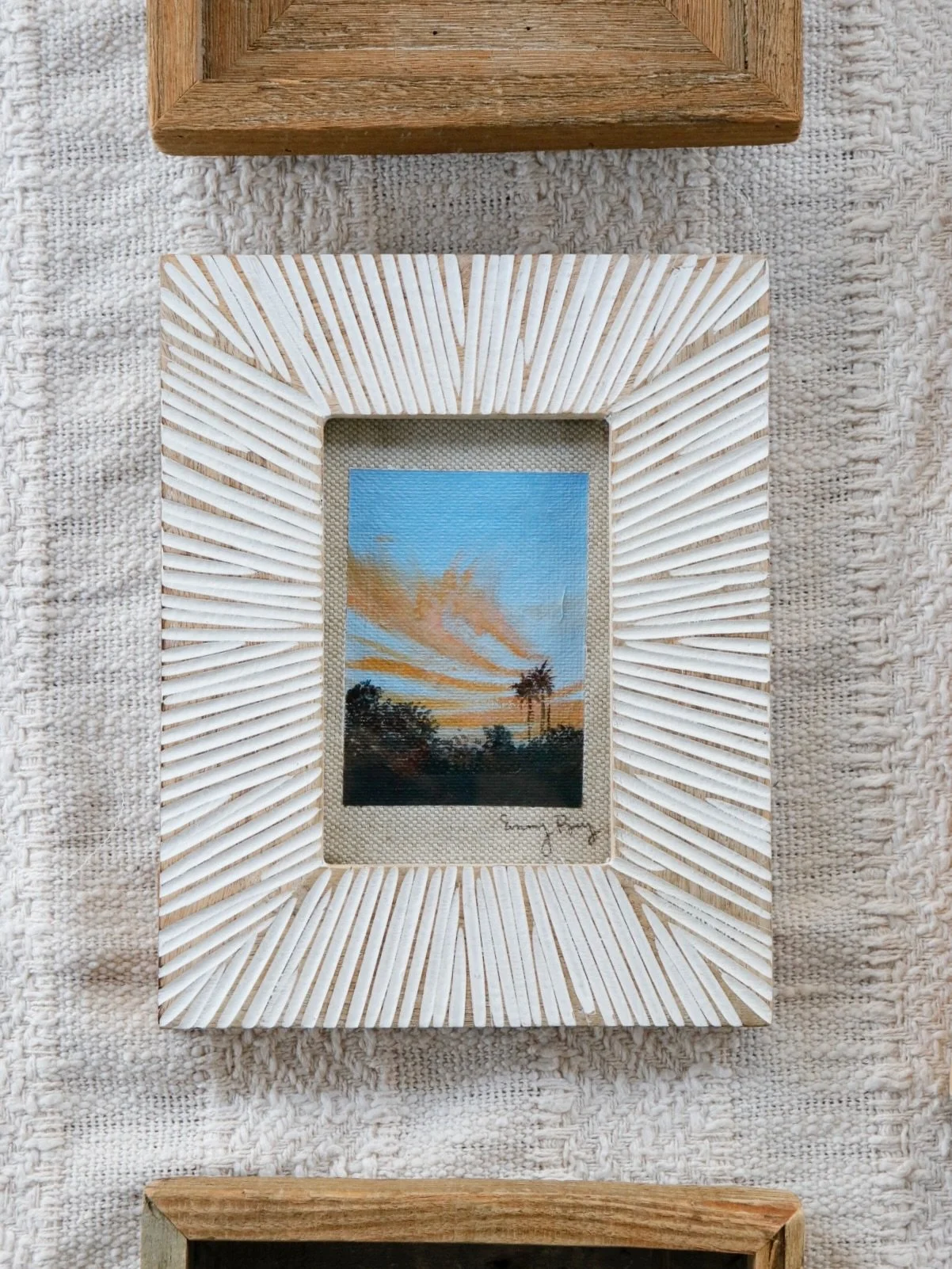 phoenix skies 🌇

painting these miniature pieces has helped me fall in love with the desert again this winter. each painting is created on up-cycled, recycled, and secondhand materials in an effort to reduce waste and create a more affordable way to