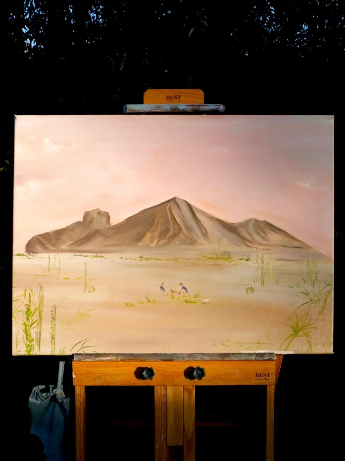 have been reworking a painting from 2019! 🤎🐪 

in 2019 I was commissioned to create a series of paintings for a local office space in Phoenix, AZ (shoutout Joe Beers!) 

Since then the company that these were commissioned for has sold and they&rsqu