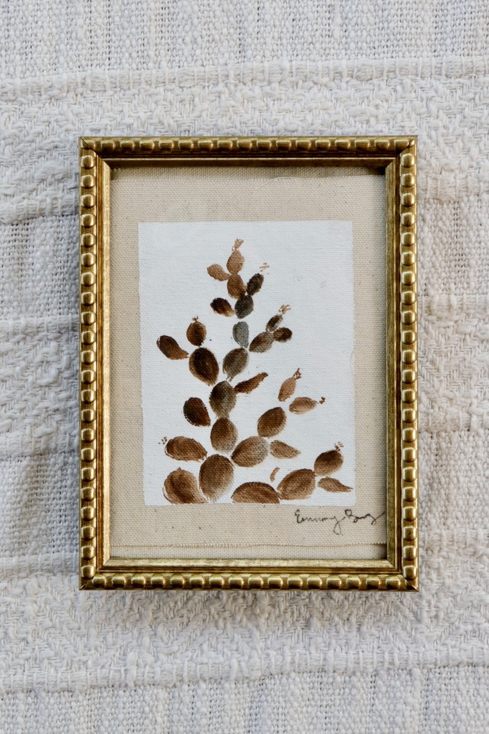 Prickly Pear Silhouette

Oil on raw canvas. 5 x 7 inches. Available at Leela Market.