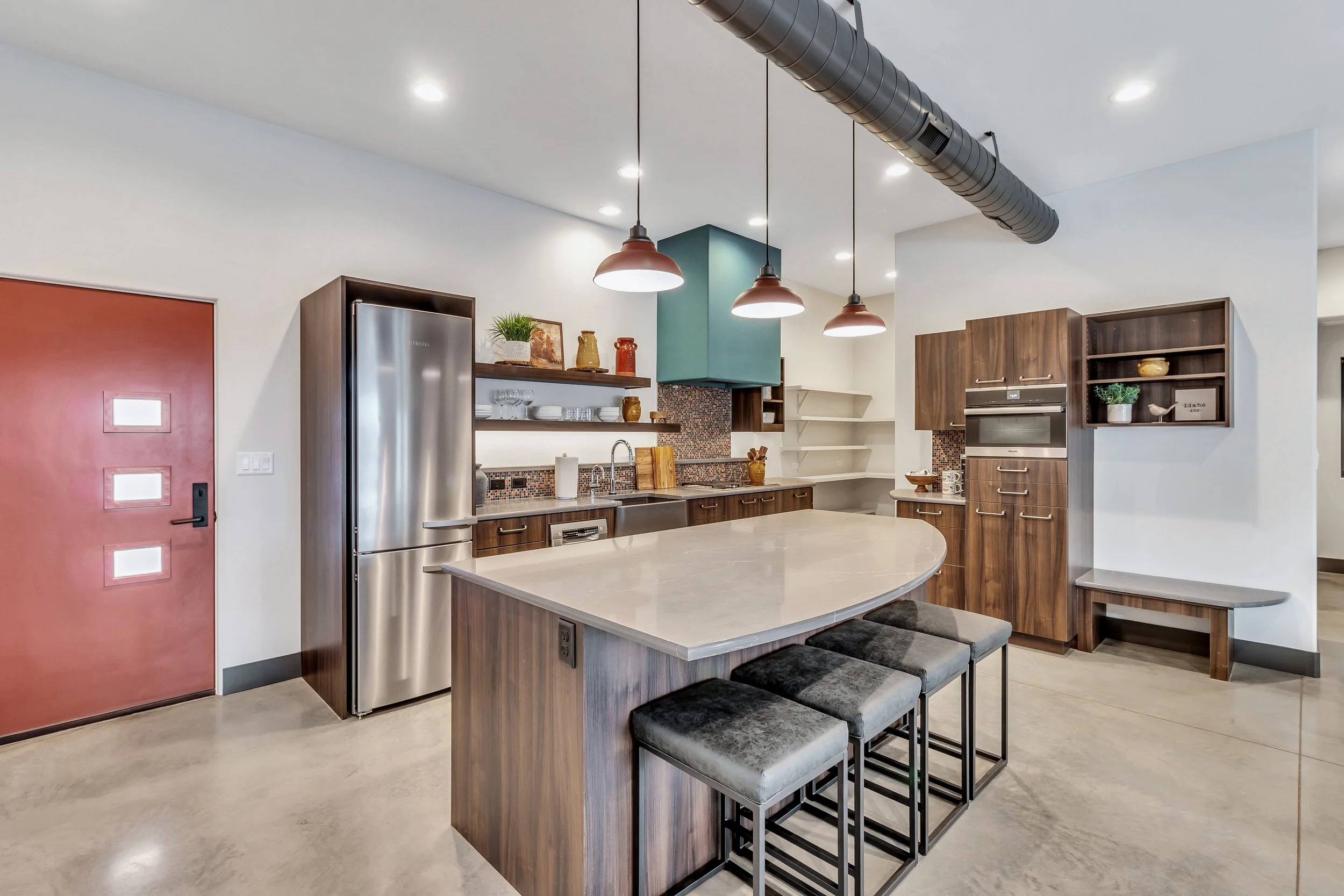 If I Were Staying at the Luxurious Modern Two Bed Downtown Star Studio