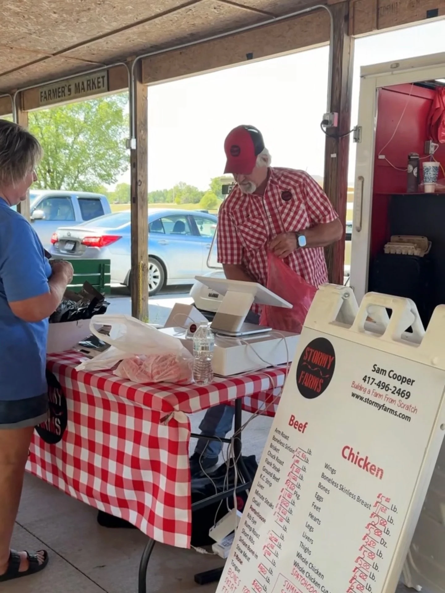 We&rsquo;ll be at @webbcityfarmersmarket this Wednesday, 11-2 pm, just in time to help you stock up on all your holiday essentials!

Stop by for fresh, locally raised meats and everything you need to make your Thanksgiving feast unforgettable.

#Stor