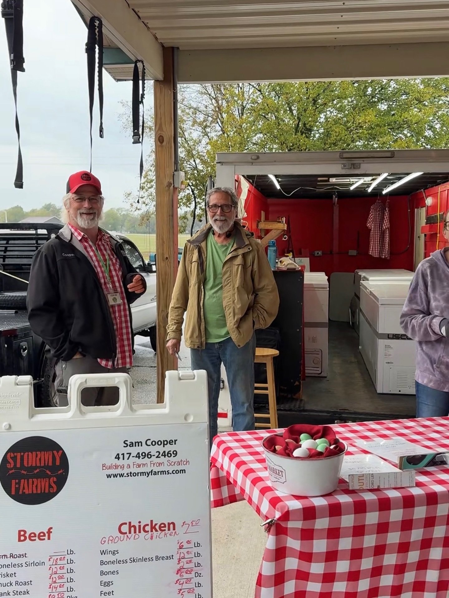 Farm Myths &mdash; Busted

&ldquo;Farms shut down in winter.&rdquo; ❌
&ldquo;Local food isn&rsquo;t available in winter.&rdquo; ❌

Winter is one of the busiest planning and care seasons on the farm &mdash; and local food is still available if you kno