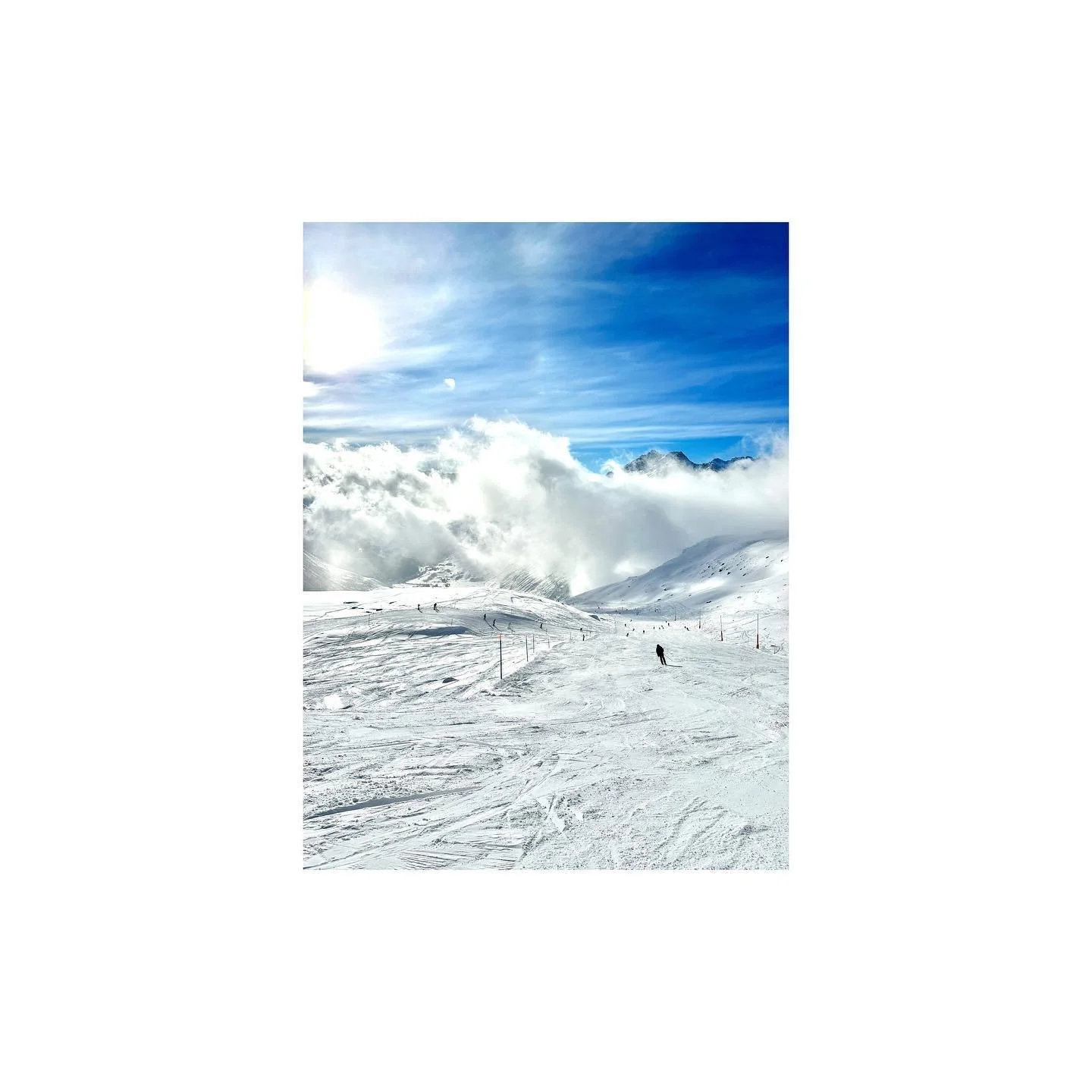 Today was a good day. #bluebird #andermatt🇨🇭 ⛷️