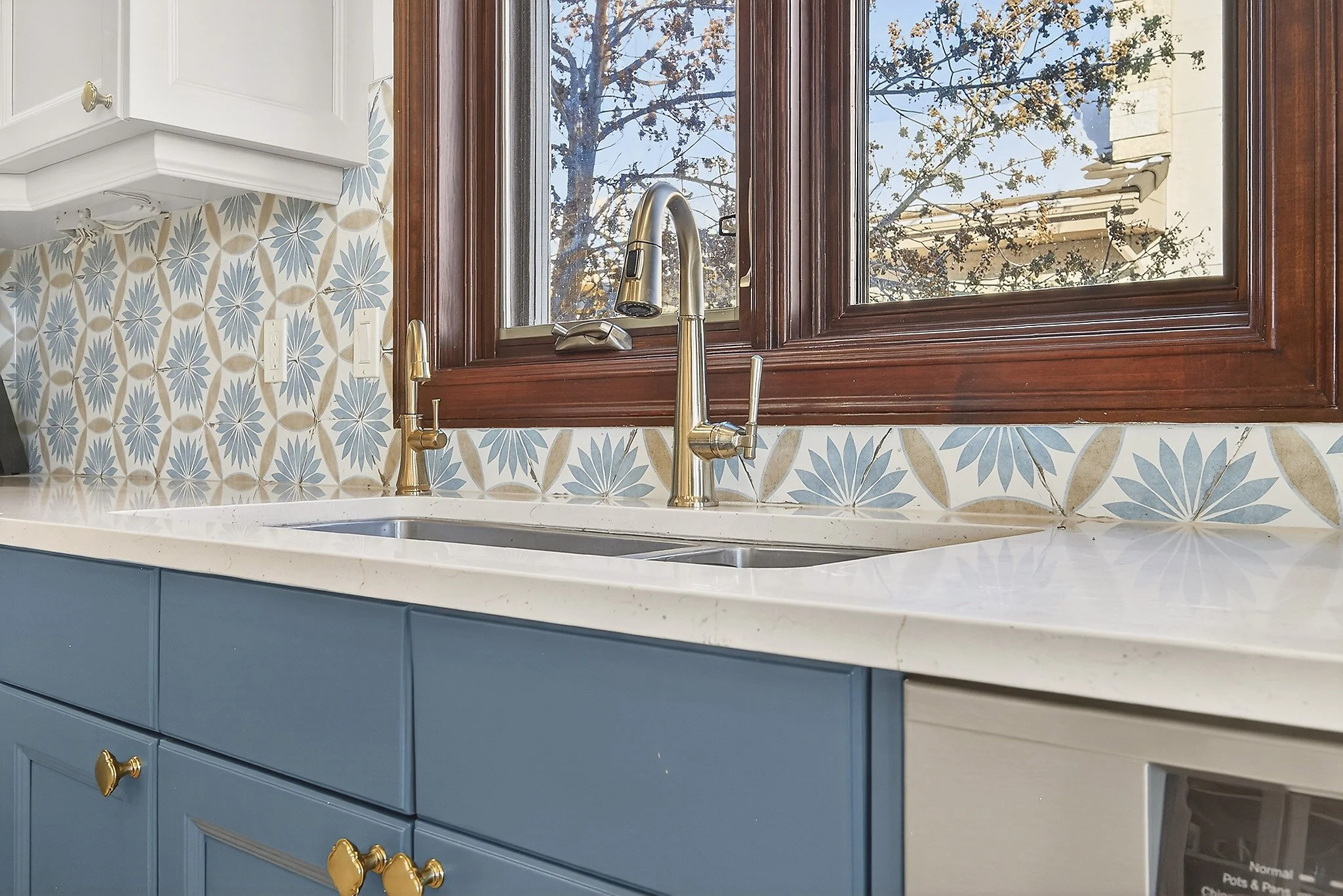 925 Hollingsworth_045.jpg