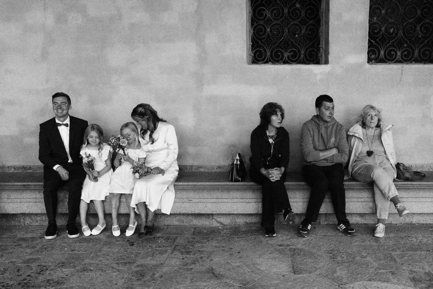 Sometimes the most unexpected is the best!
.
.
.
.
.

#weddingphotography #br&ouml;llopsfotografstockholm #br&ouml;llopsfoto #dokumentarphotography #documentary #weddingdress #br&ouml;llopskl&auml;nning #foto #br&ouml;llop #stadshuset #br&ouml;llopst