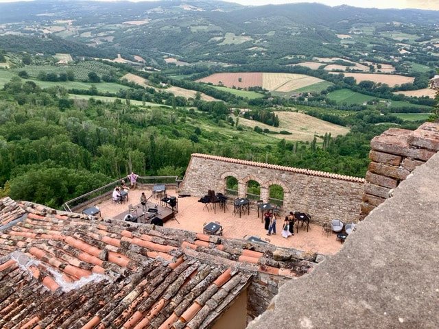 todi 04.jpg