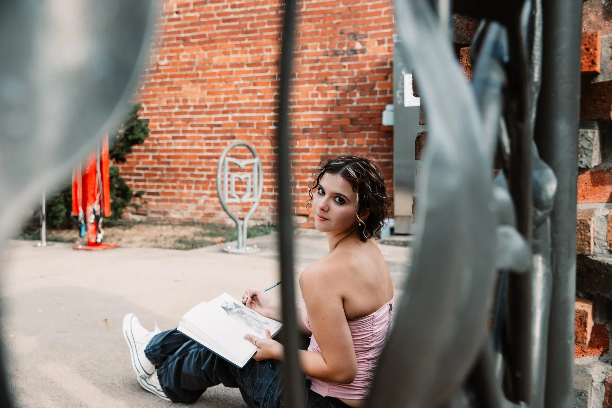 Creative senior session in Millvale Pennslyvania