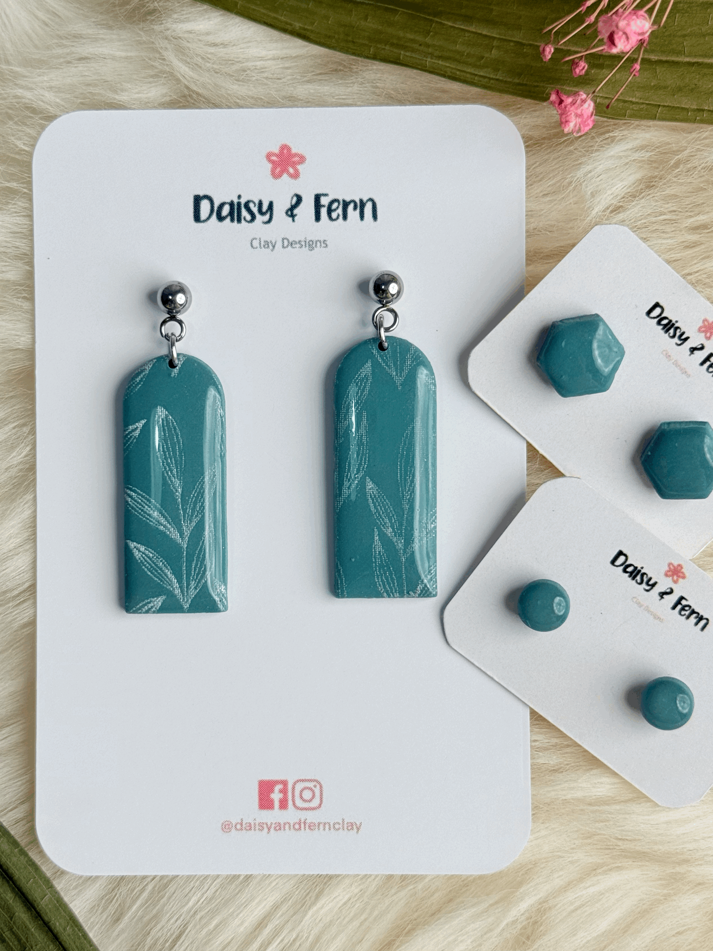 Turquoise Silver Leaf Arches