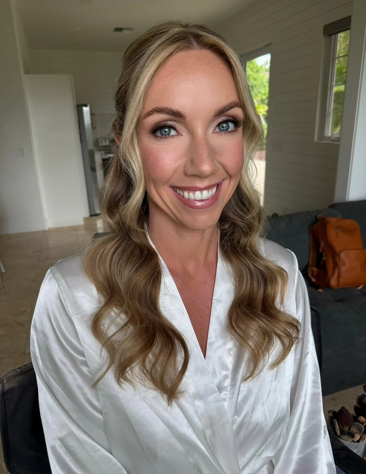 HOLY SMOKES!!!! 🤩😍💕🫶🏼

Mariane absolutely nailed Shelby&rsquo;s stunning bridal look. What a BABE!!!