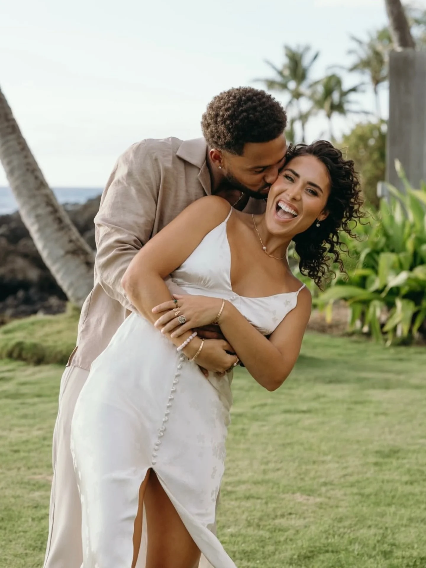 Young love at its finest. 😘

Makeup @mariane_mua 

Hair @hairbymandahart 

Design &amp; Styling @siftedandsugaredstudio

Venue @whiteorchidbeachhouse

Photography @shannonwolfephotography @kassidymarieco

Models @gisseelllaa @justin_ekiyor