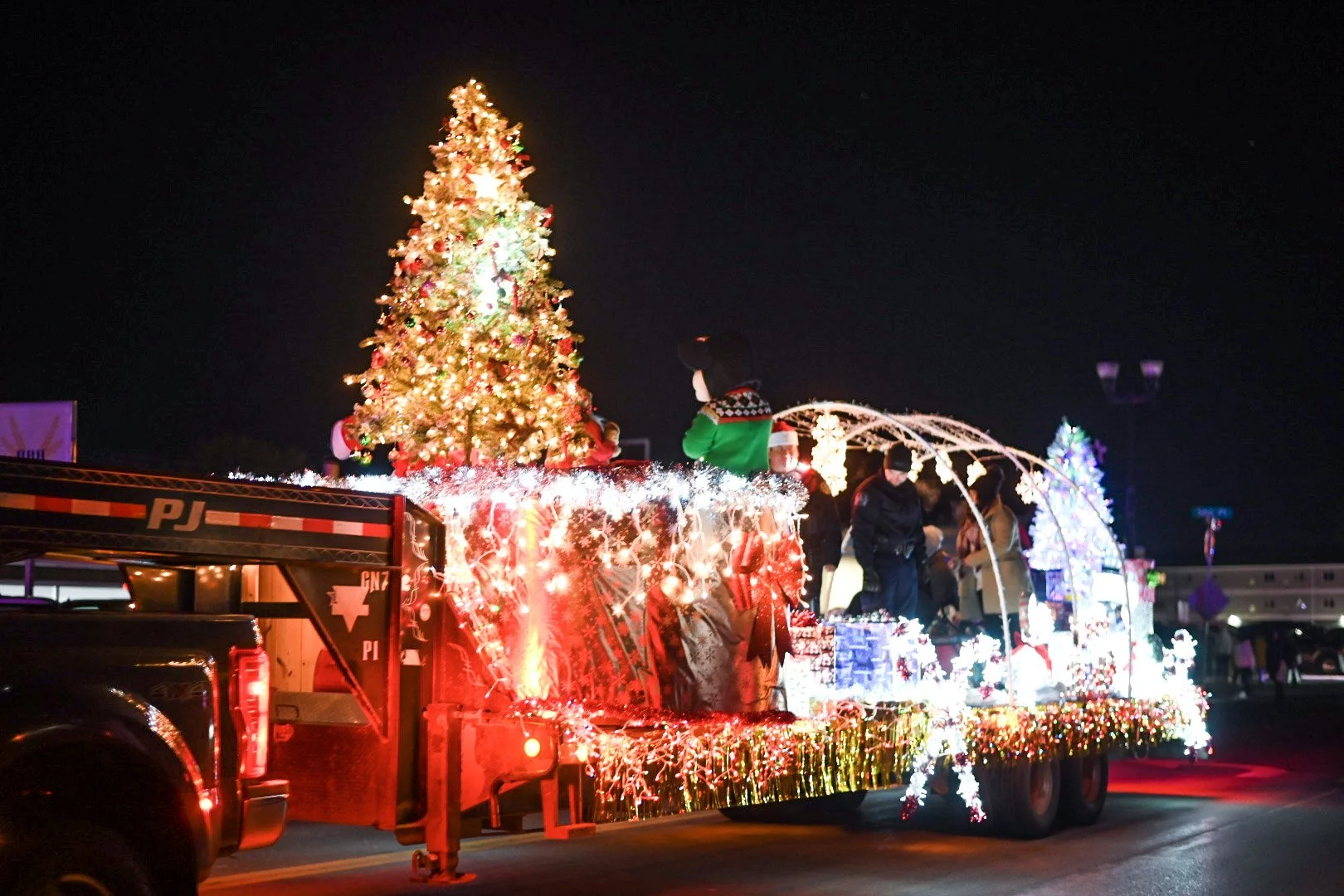 32nd Annual Parade of LIghts & Walk-About