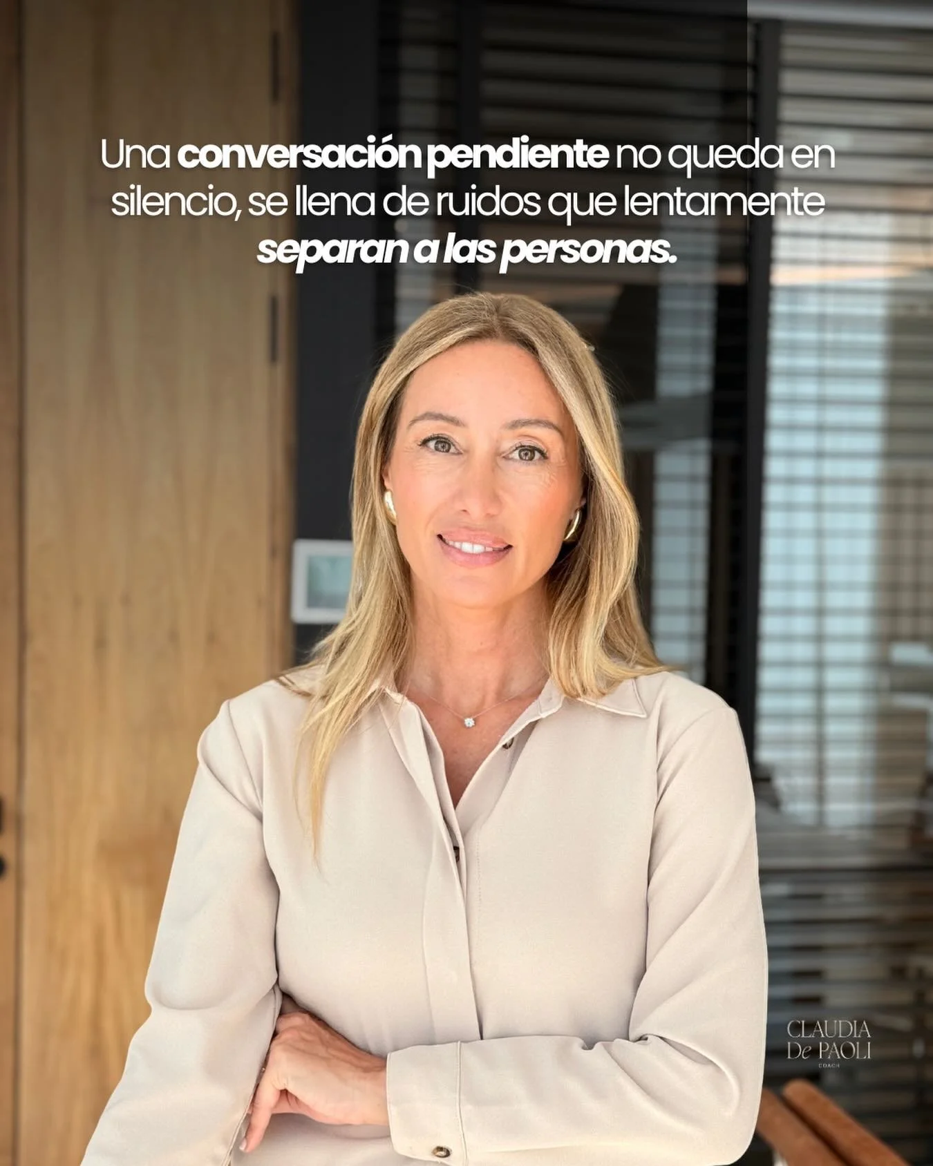 Tu crecimiento est&aacute; del otro lado de esas conversaciones que evit&aacute;s.

La libertad emocional y los v&iacute;nculos que funcionan
no se construyen esquivando lo inc&oacute;modo,
sino atraves&aacute;ndolo con claridad y honestidad.

Menos 