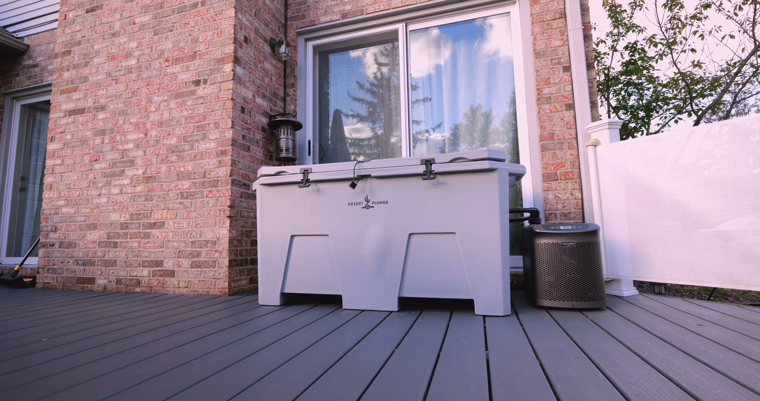 Desert Plunge Exclusive cold plunge tub and chiller setup outdoors