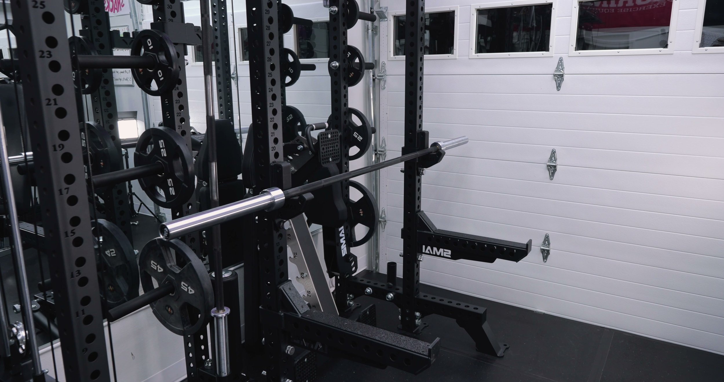 Bare Steel Equipment Iron Skull Power Bar &amp; Blue Collar Barbell Review