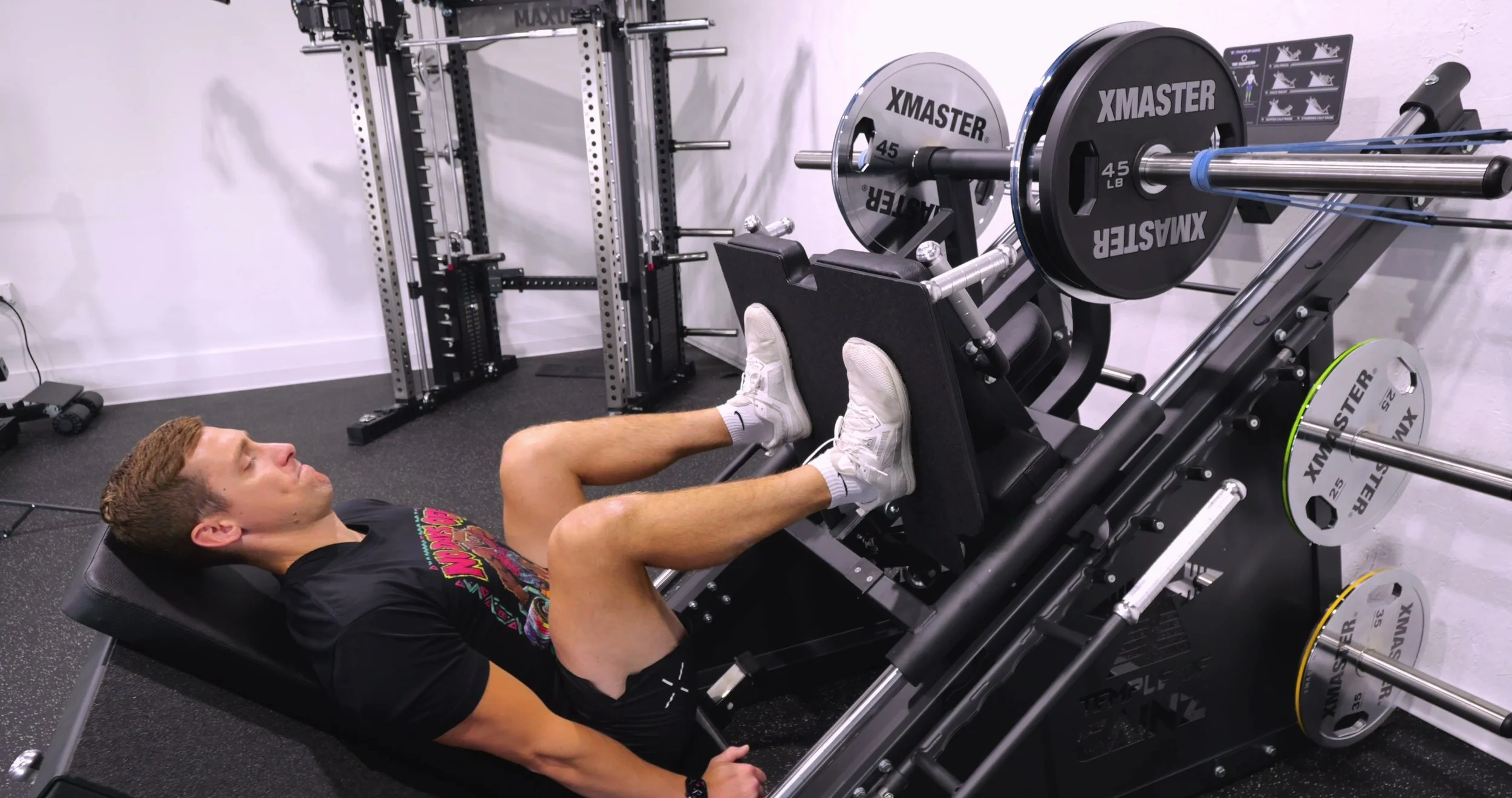 Michael using the Quadsend in leg press mode