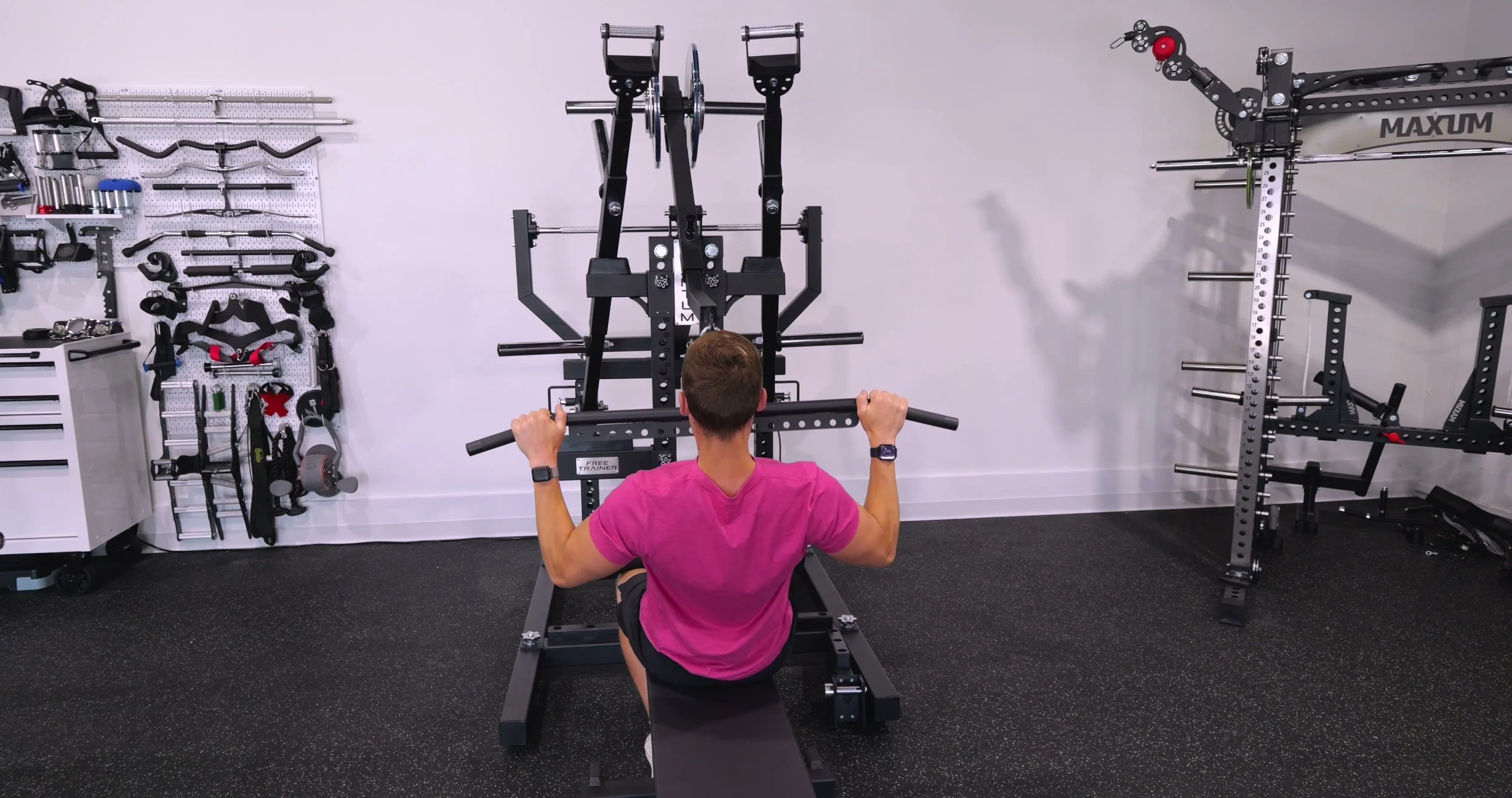 Using the lat pulldown attachment with the centering leg rollers