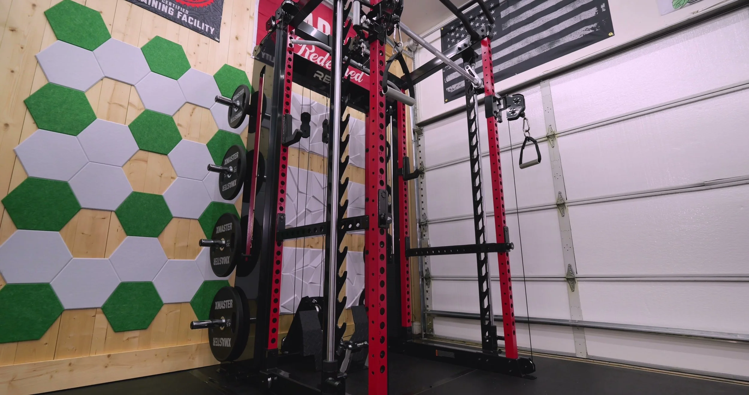 side profile of rep altitude rack showing six post layout