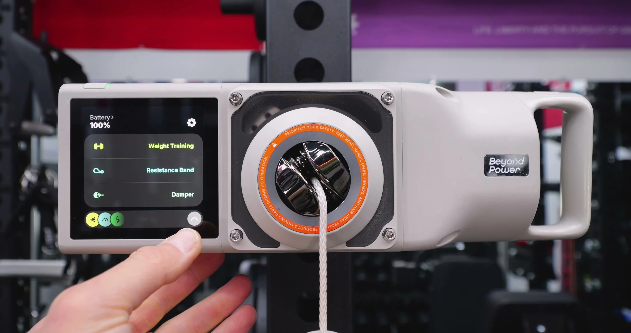 Simple, responsive interface with quick weight changes and multiple modes