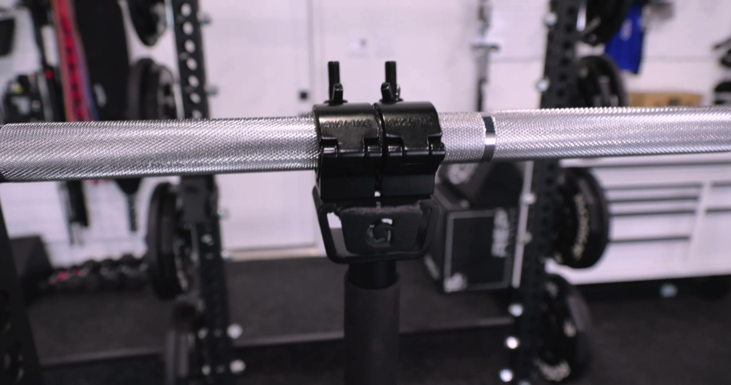 Close-up of the thumb nuts used to secure the GymPin handles