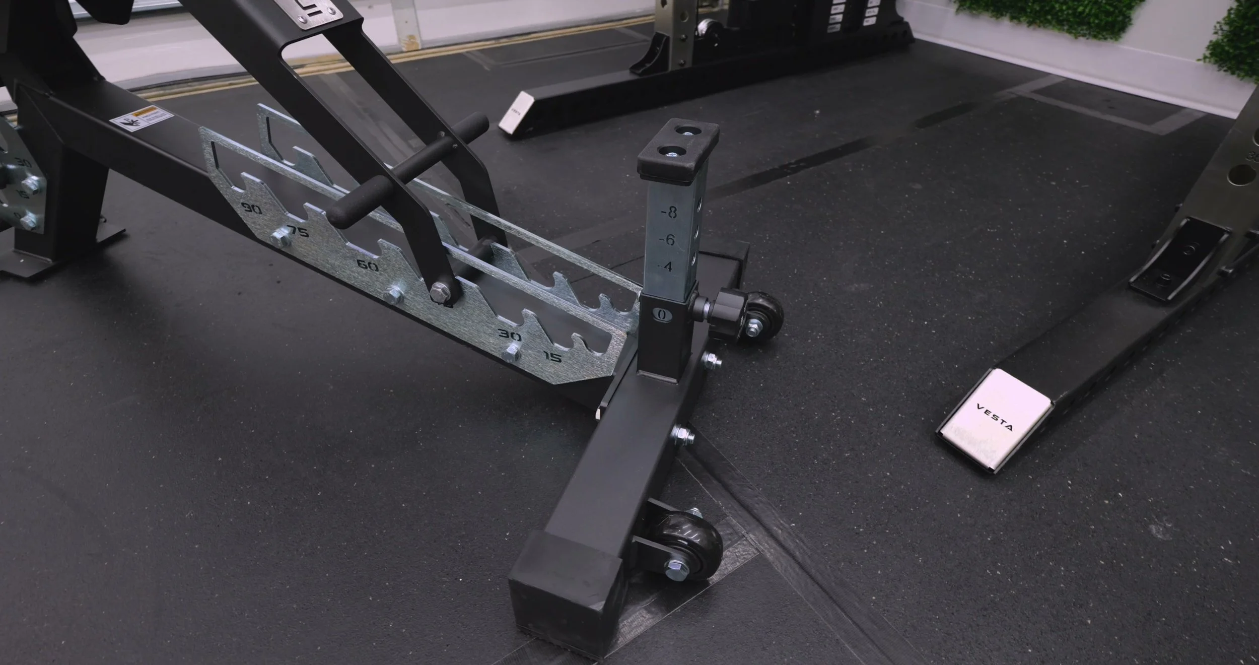 Adjustable decline post showing minus four minus six and minus eight degree settings