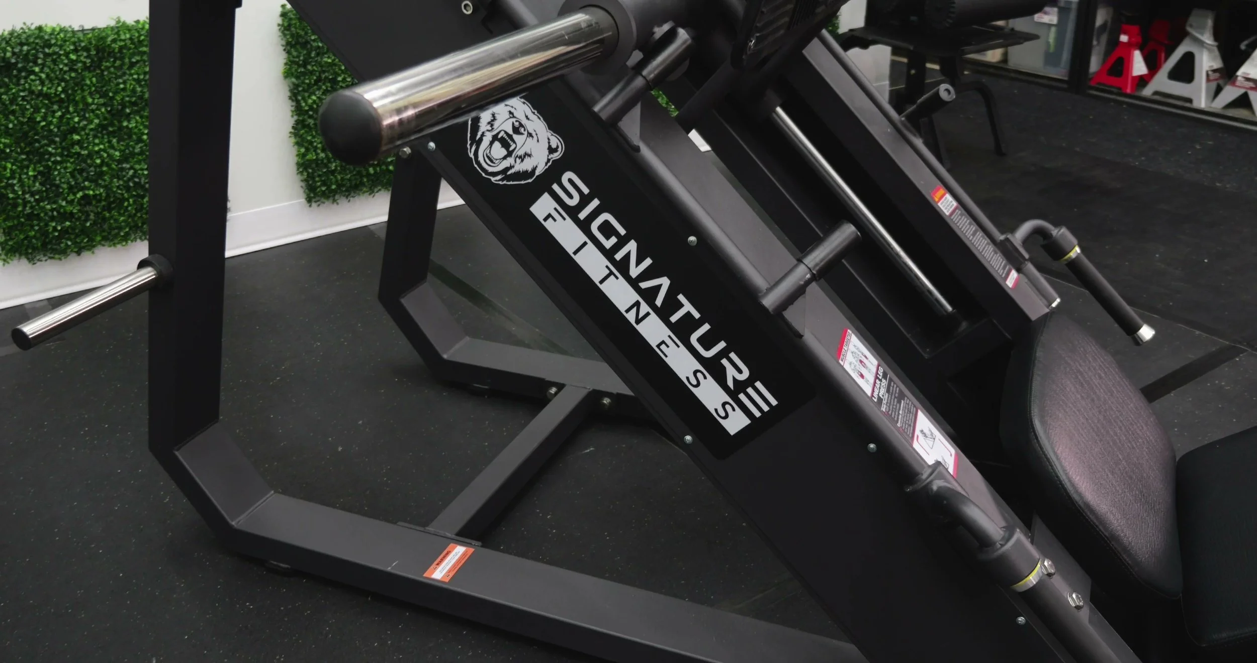 close-up of safety lockout rail and engagement position on sf-l2 leg press