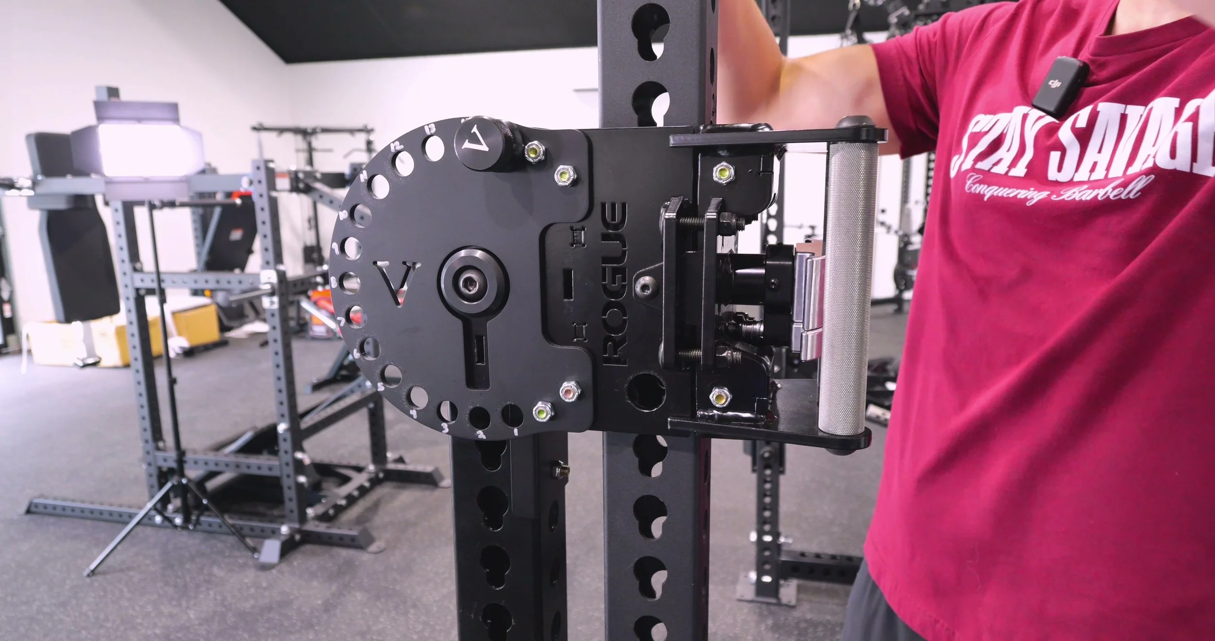 The Rogue Lever Arms resting on aftermarket Vendetta brackets to create a flat pressing angle